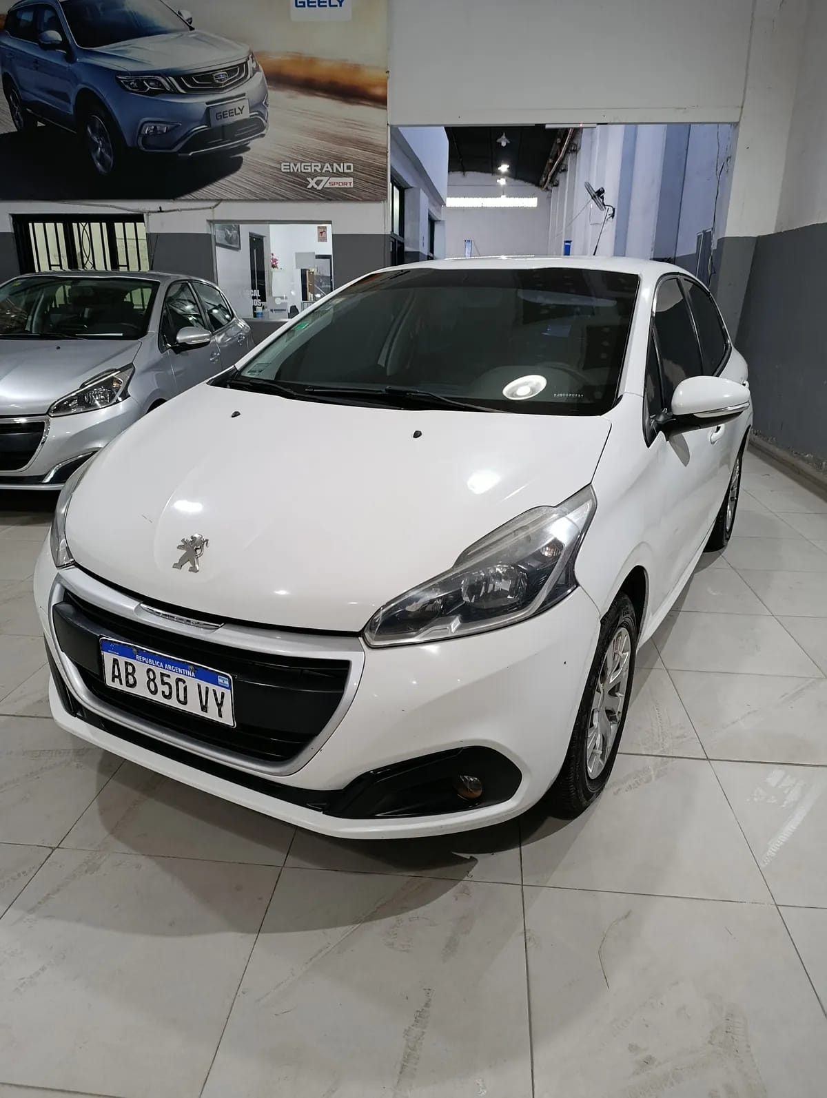 Peugeot 208 - 2017